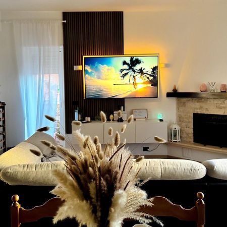 Kesya Seaview Apartment - Attico - 50Mt Dal Mare 安齐奥 外观 照片